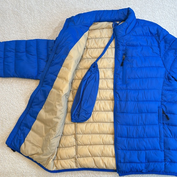 Club Room Performance Jacket - Picture 6 of 10